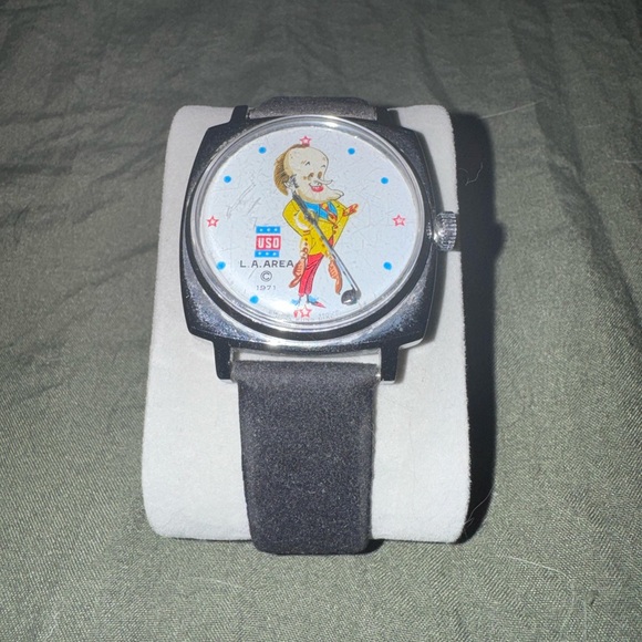 Vintage USO L.A. Area Bob Hope Golf Club Watch